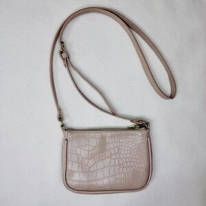 wild fable beige / tan snake embossed faux leather mini crossbody • like new!